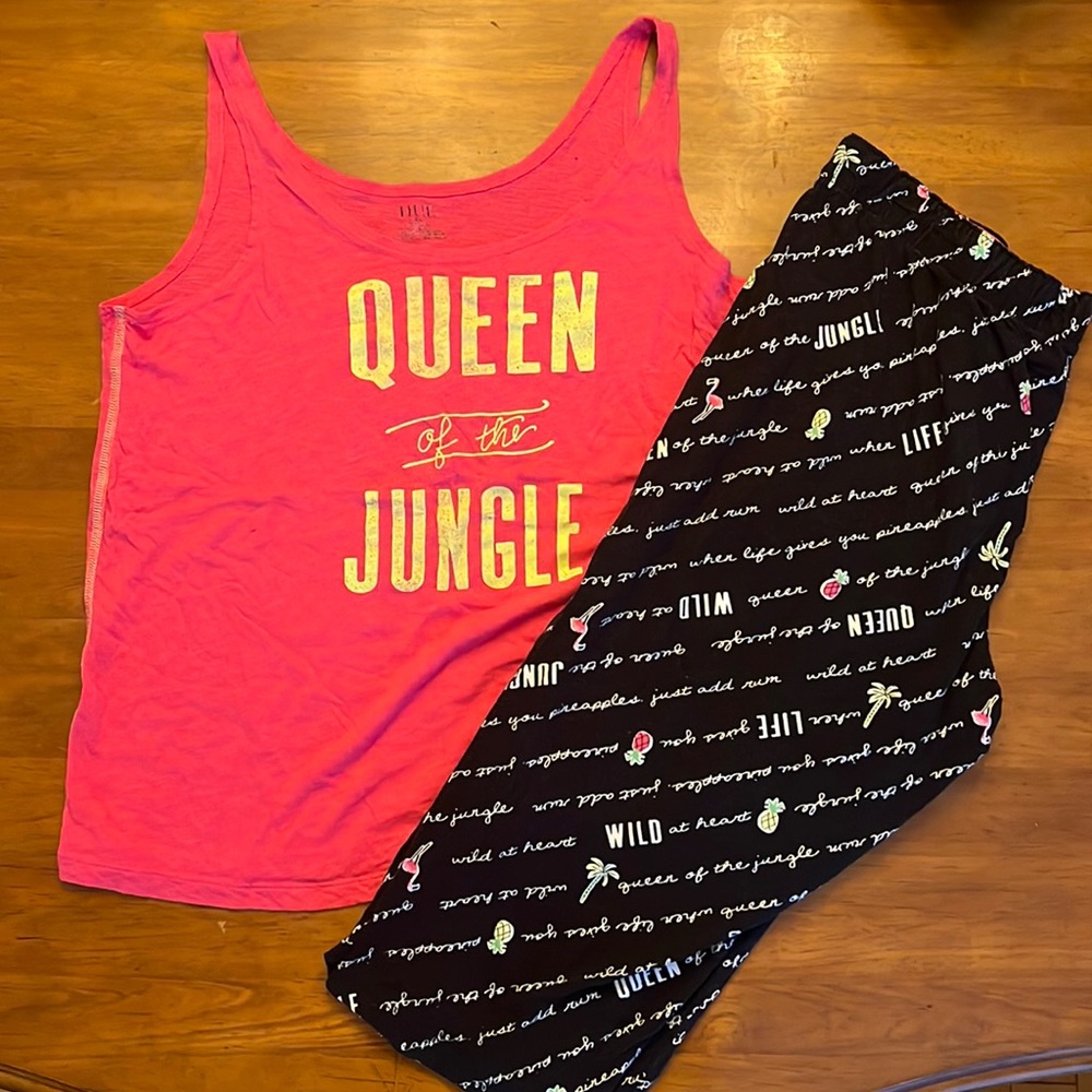 Hue brand pajama set tank top and capri pants. Women’s XL. Gently used.